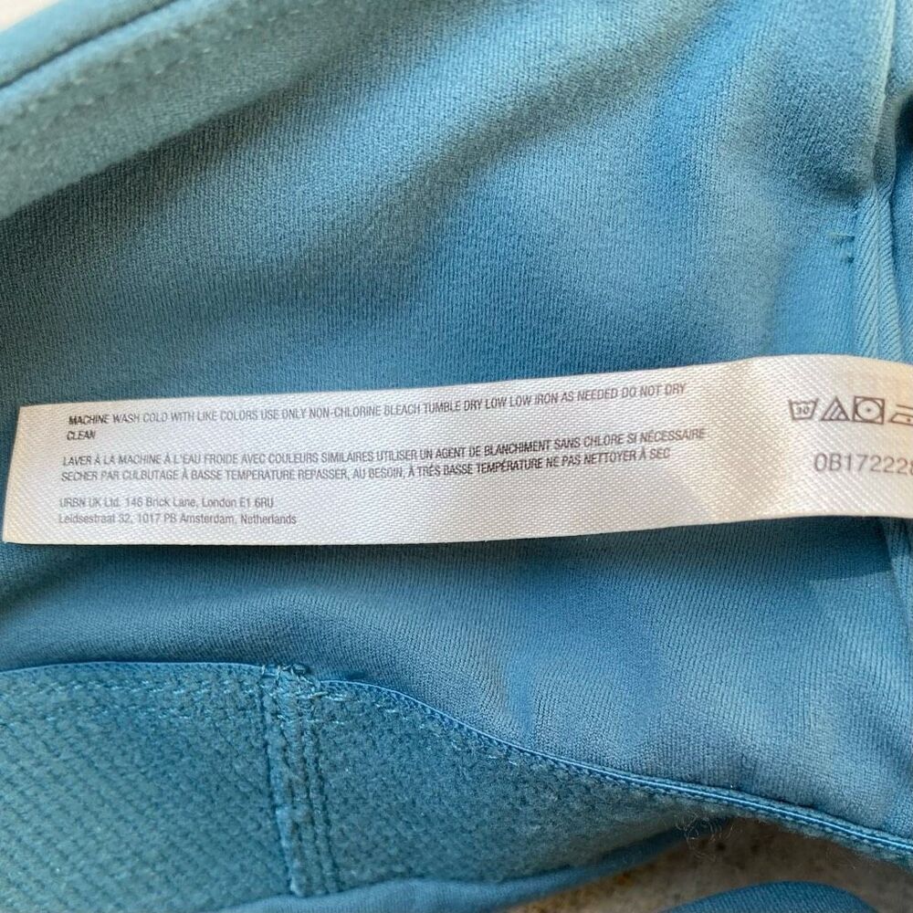 FP Movement Blue Never Better Square Neck Sports Bra NWT Size Extra Small - Picture 7 of 8